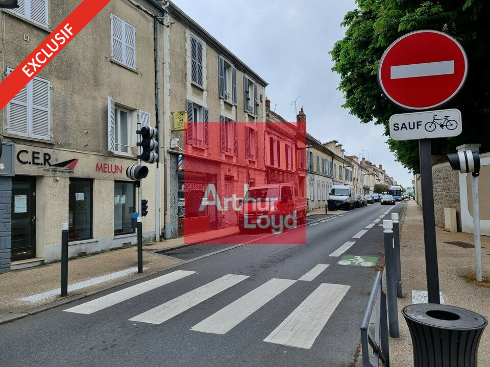 LOCAL COMMERCIAL à Louer<br>MELUN - 