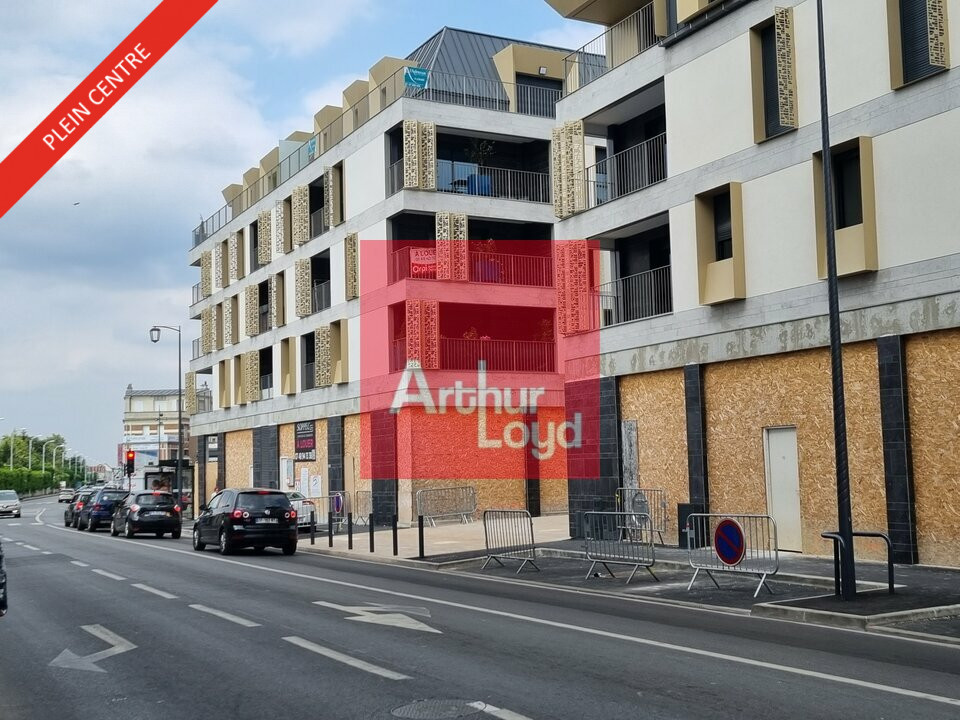 LOCAL COMMERCIAL à Louer<br>DRAVEIL - 
