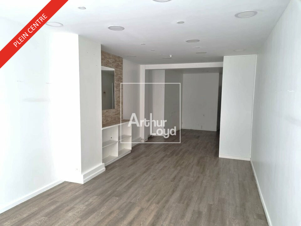 LOCAL COMMERCIAL à Louer<br>MELUN - 