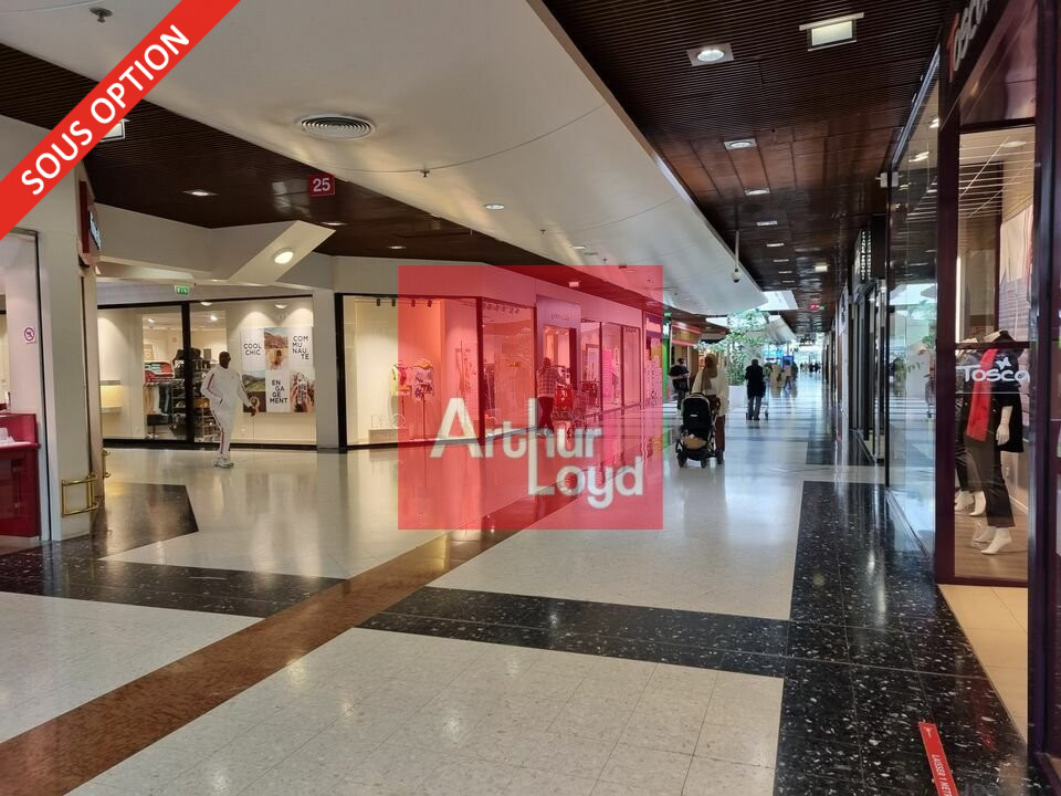 LOCAL COMMERCIAL à Louer<br>CESSON - 