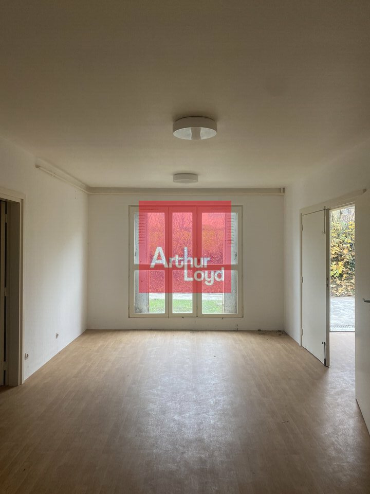 BUREAUX à Vendre<br>DAMMARIE LES LYS - 