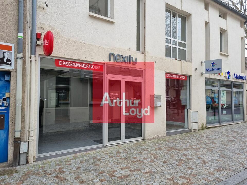 LOCAL COMMERCIAL à Louer