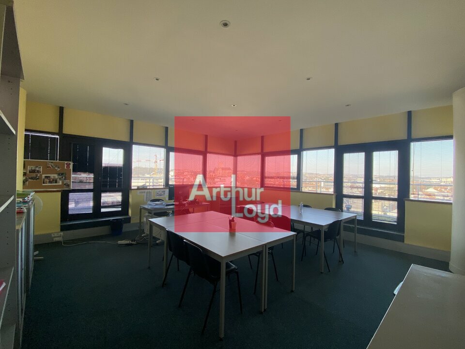BUREAUX à Vendre<br>MEAUX - 